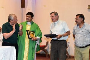 despedida padre kolomi ene 2017