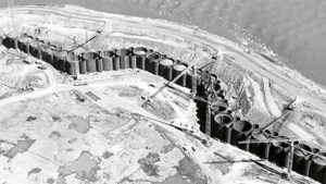 salto grande construccion abr 2017