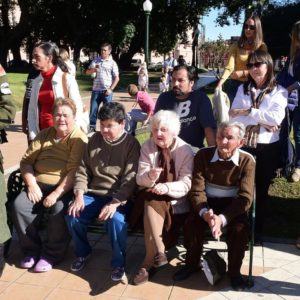 abuelos en el festejo del primero de mayo may 2017 1