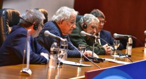 chomsky en el uruguay jul 2017